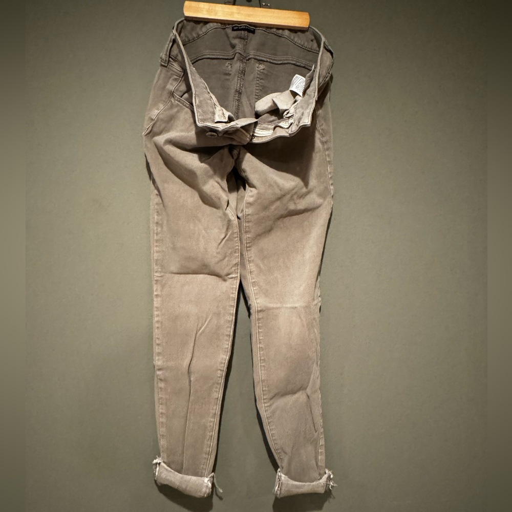 American Eagle Sateen Jegging